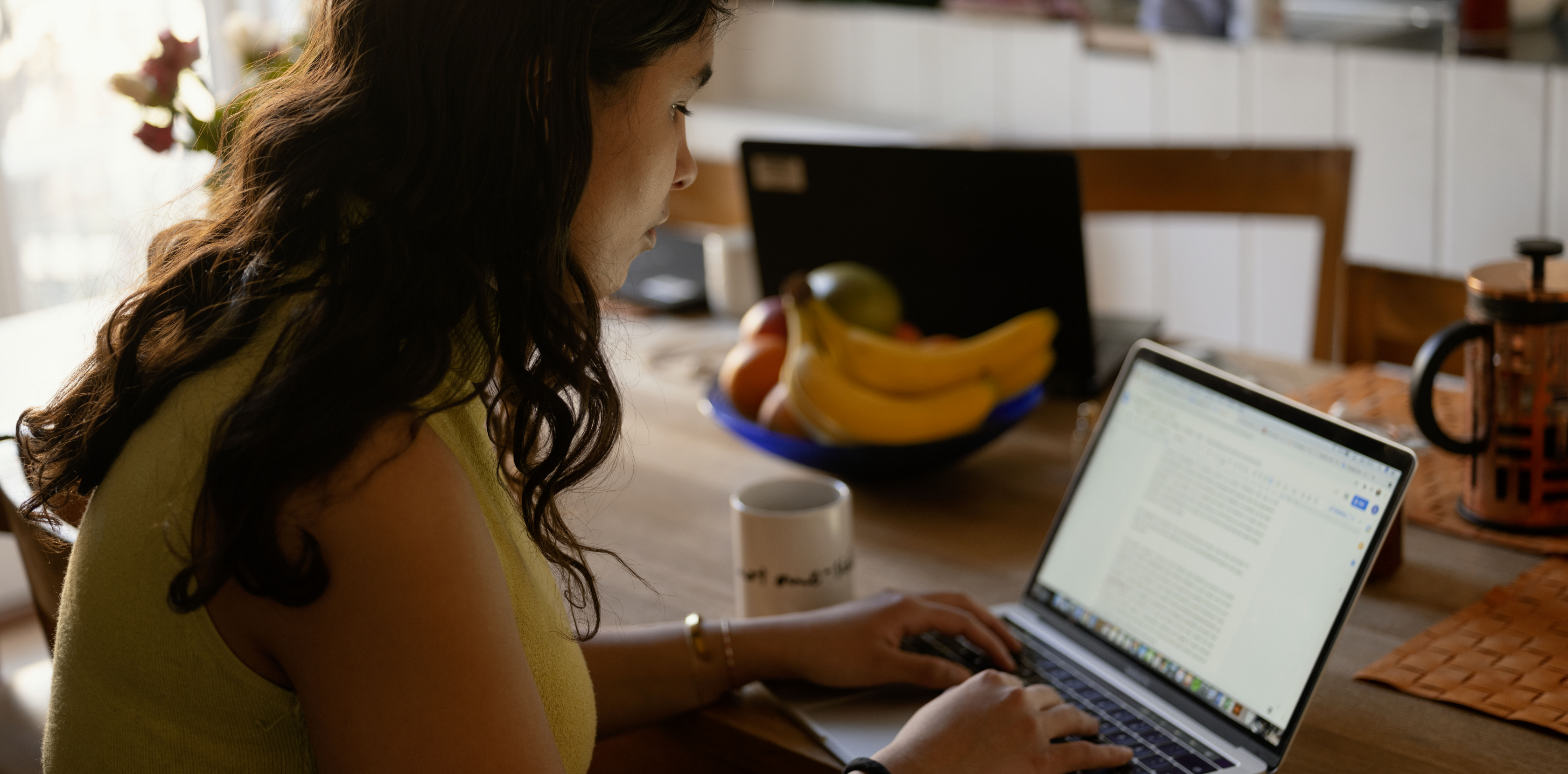 woman-using-laptop