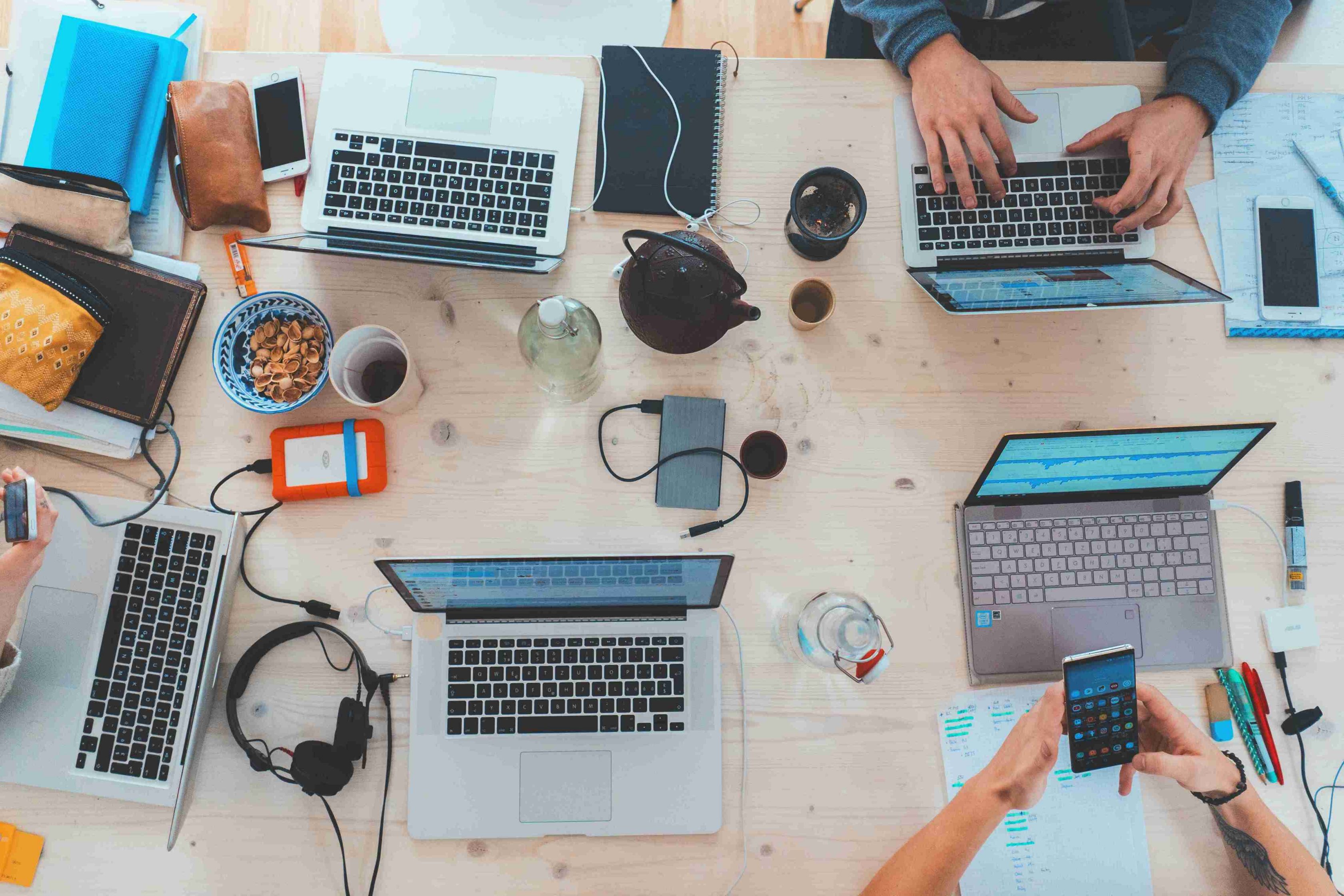 Picture of computers on a desk 