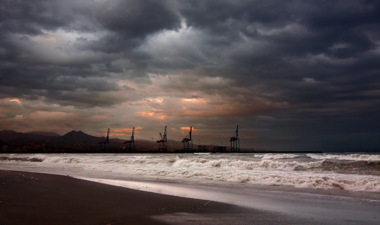 Big oil: At risk of becoming fossil firms?